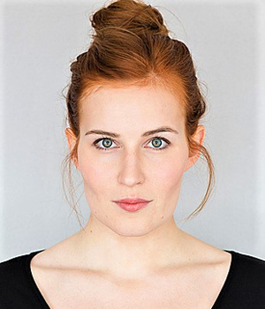 Laura Mann Vita Image 1